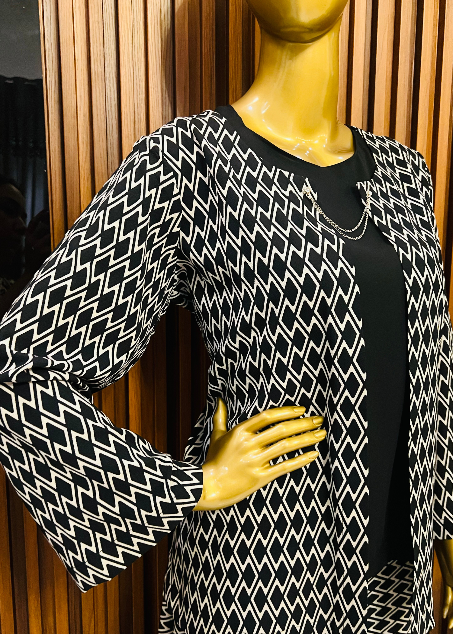 "Elegant black and white geometric print co-ord set for women with relaxed fit, perfect for autumn and winter – Rooh-e-Maan Studios"