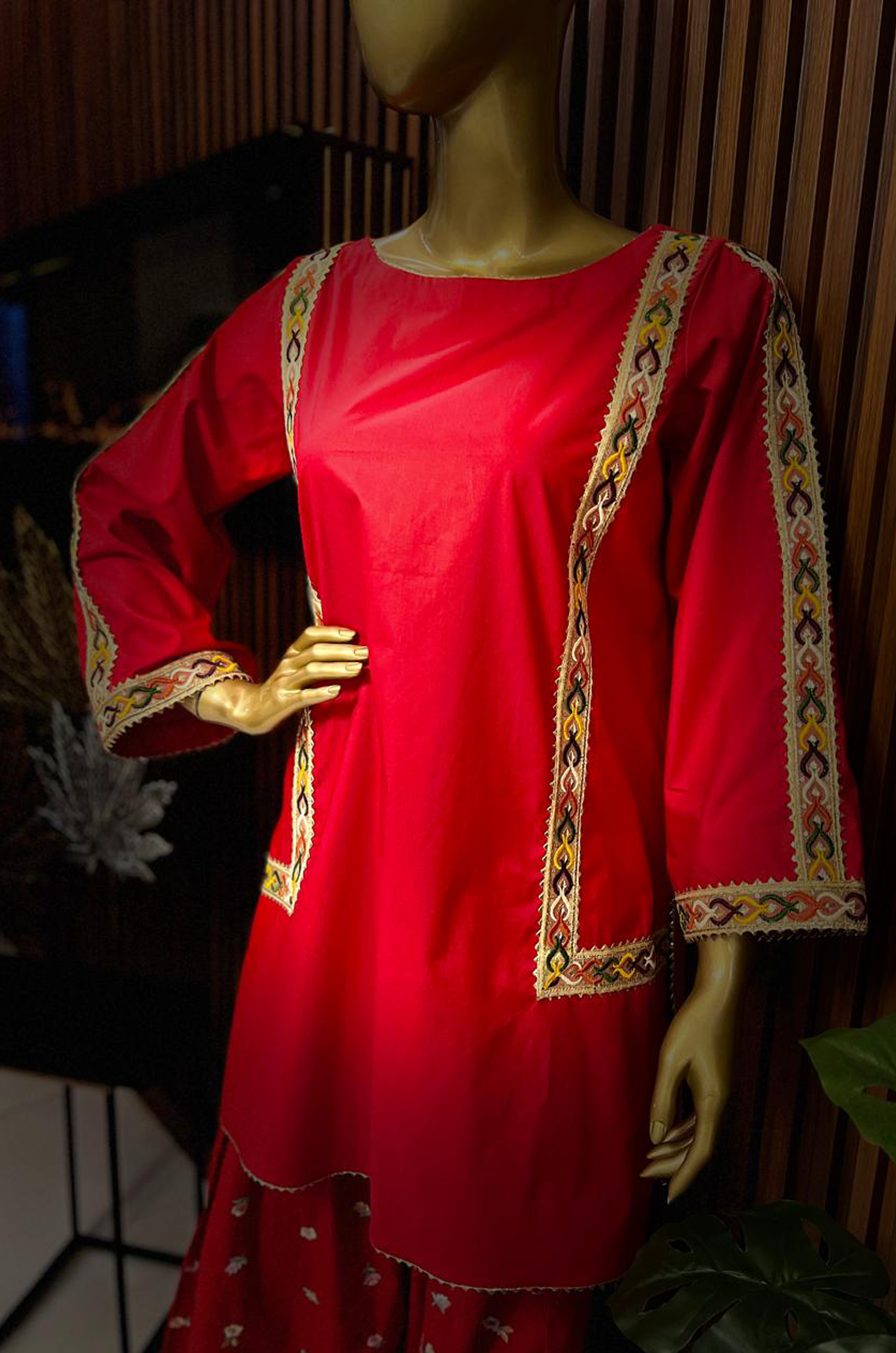 Desi Diva By Rooh-E-Maan